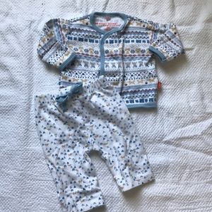 Magnificent Baby Fair-isle Foxes 2 pc set.